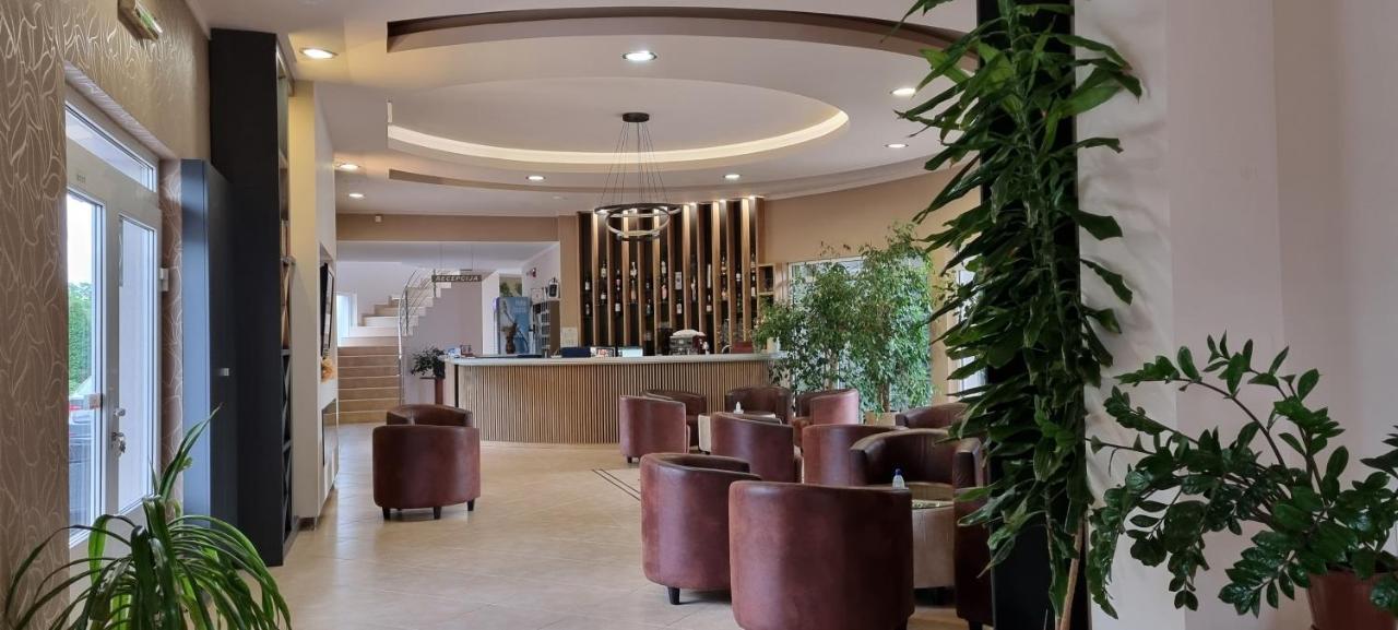 Vila Dincic Doo Veliko Gradište Exteriör bild